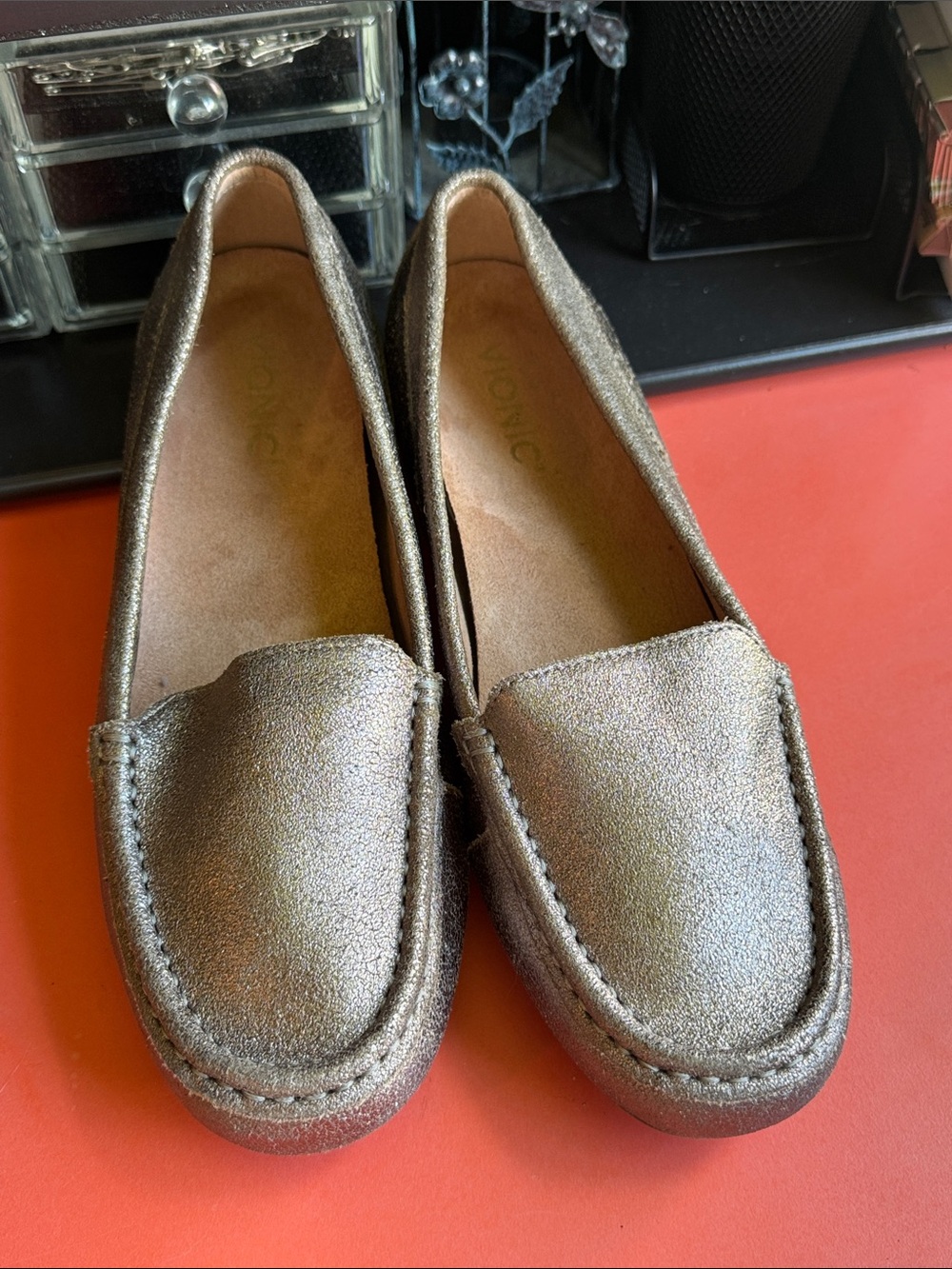 VIONIC Debbie Slip-On Metallic Loafers - Picture 8 of 9